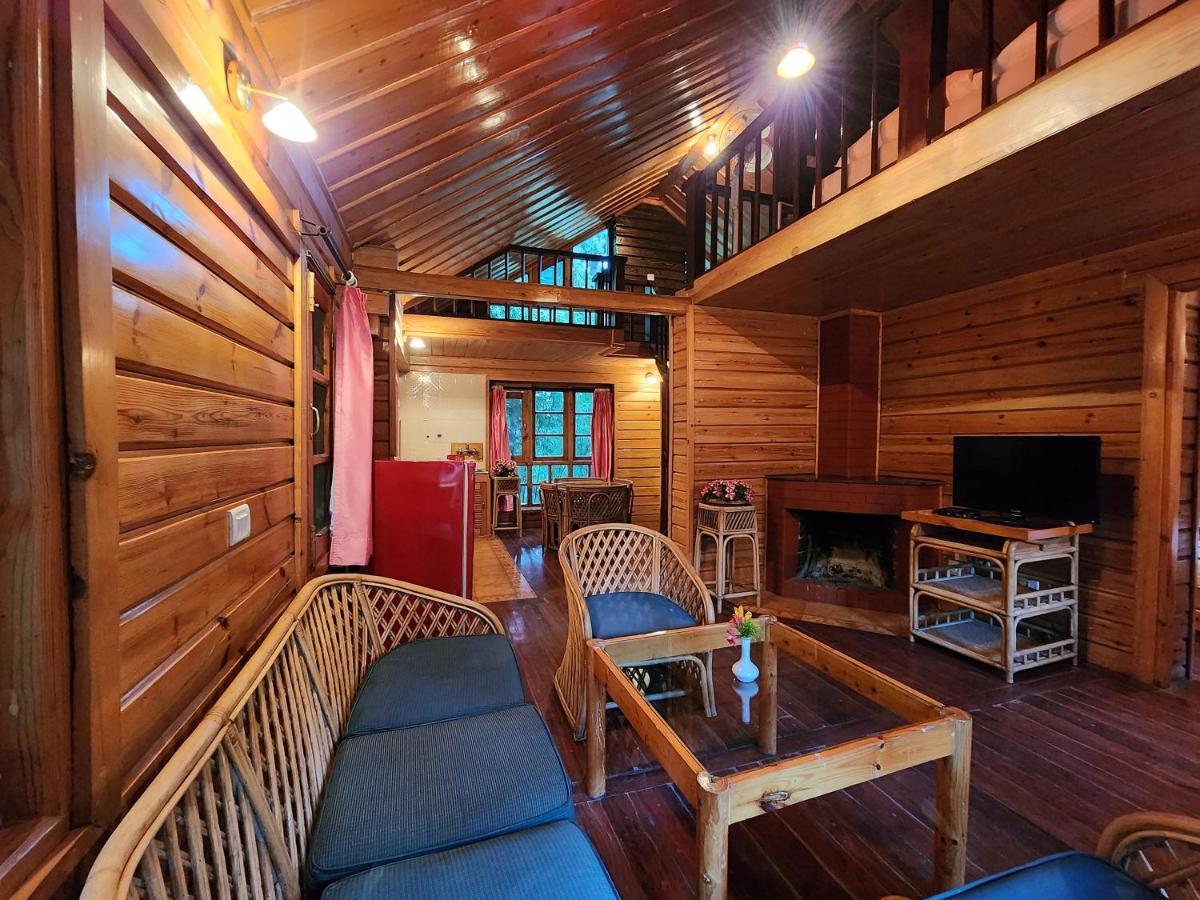 The Chalets Naldehra Simlá Kültér fotó