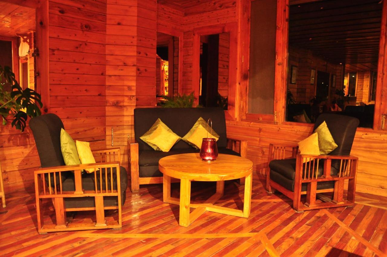 The Chalets Naldehra Simlá Kültér fotó