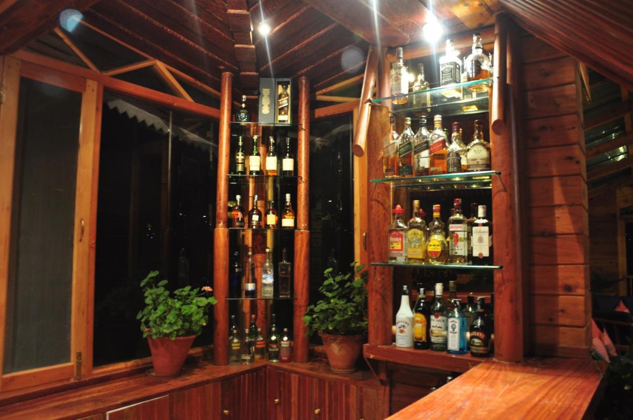 The Chalets Naldehra Simlá Kültér fotó